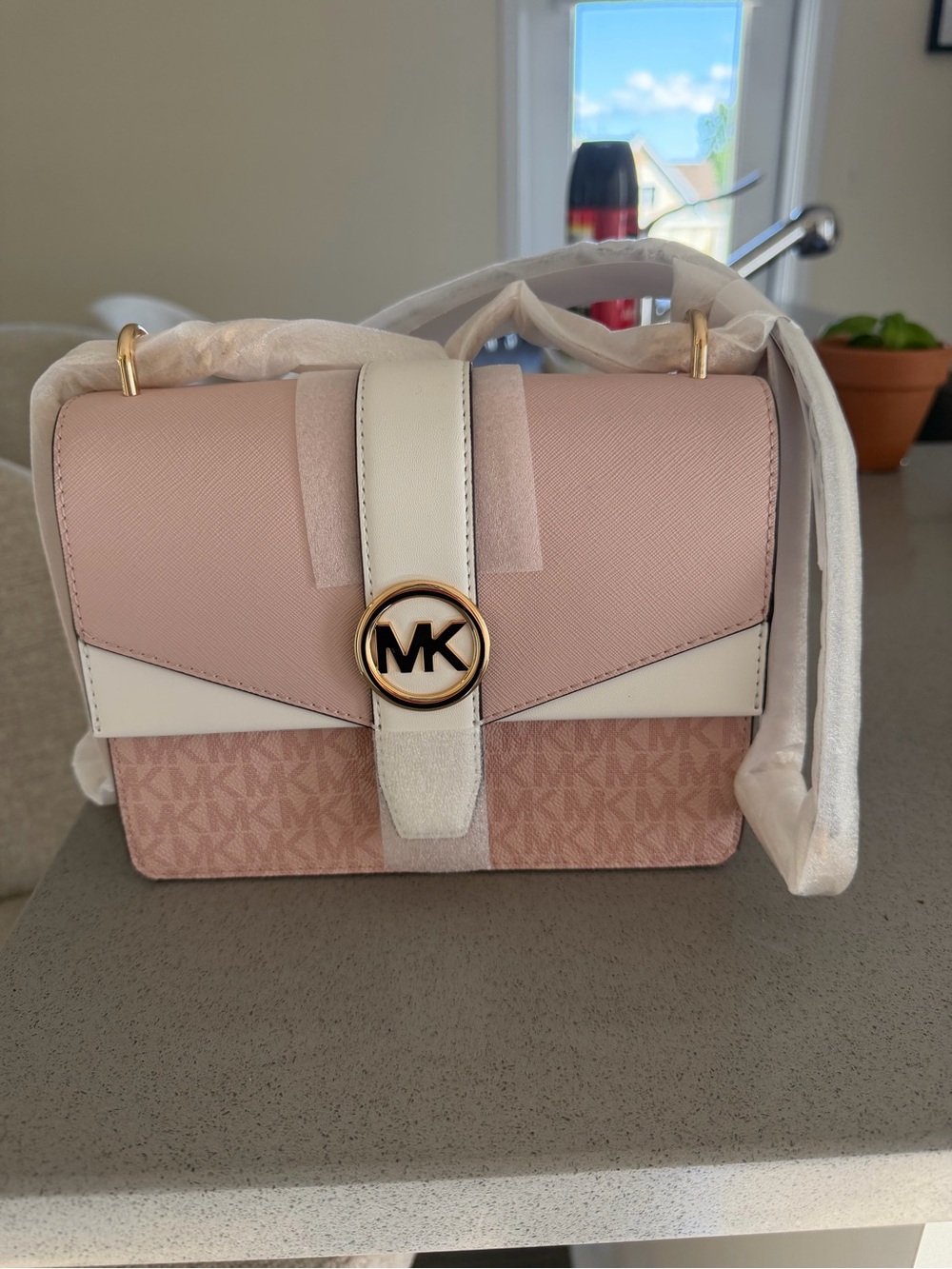 NEVER USED Michael Kors Pink and Cream Signature Crossbody Bag